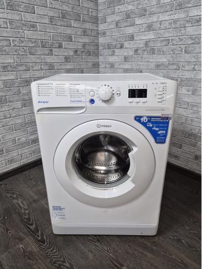 Стиральная машина Indesit BWSA 61051